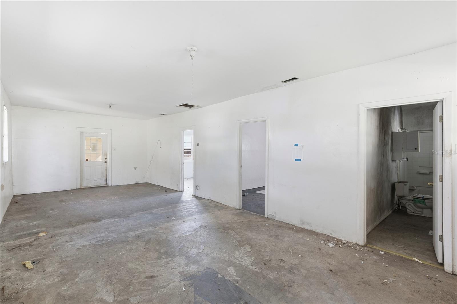 15217 MYRTLE ST, DADE CITY, FL, 33523