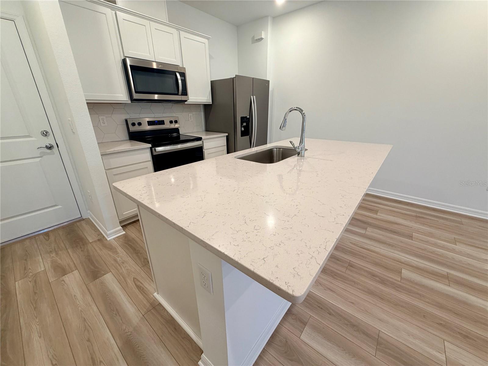 11208 BLUE BAY DR, ORLANDO, FL, 32832