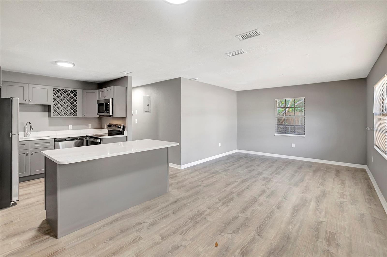 3619 E CLIFTON ST, TAMPA, FL, 33610