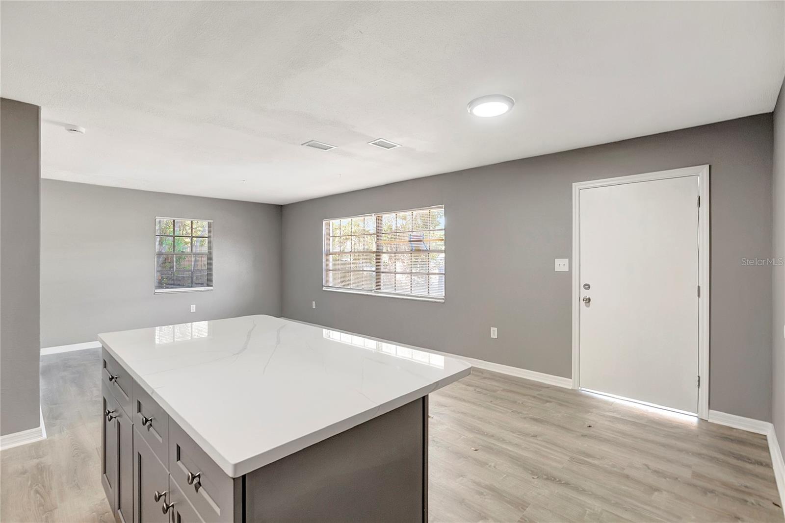 3619 E CLIFTON ST, TAMPA, FL, 33610