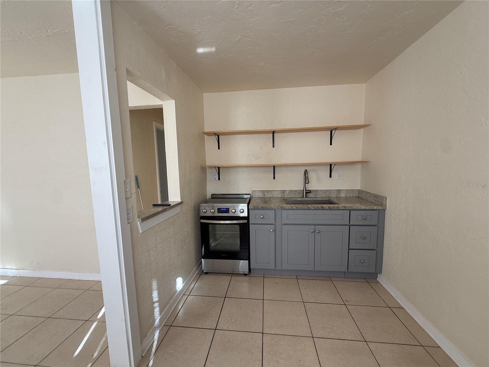 12127 GULF BLVD #6, TREASURE ISLAND, FL, 33706