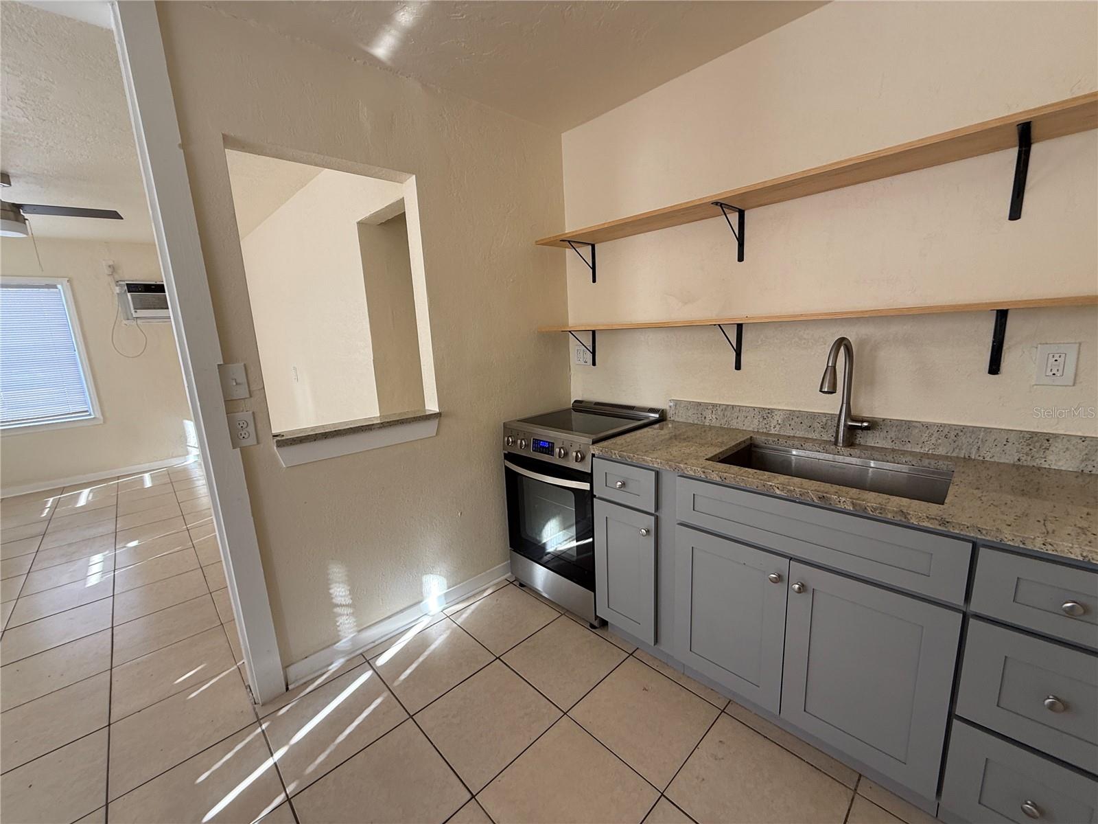 12127 GULF BLVD #6, TREASURE ISLAND, FL, 33706