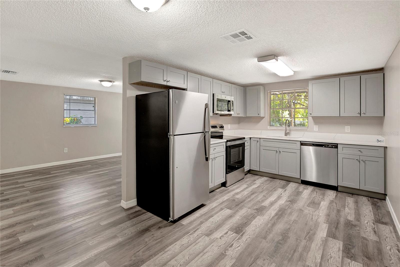 1714 E MAPLE AVE, TAMPA, FL, 33604