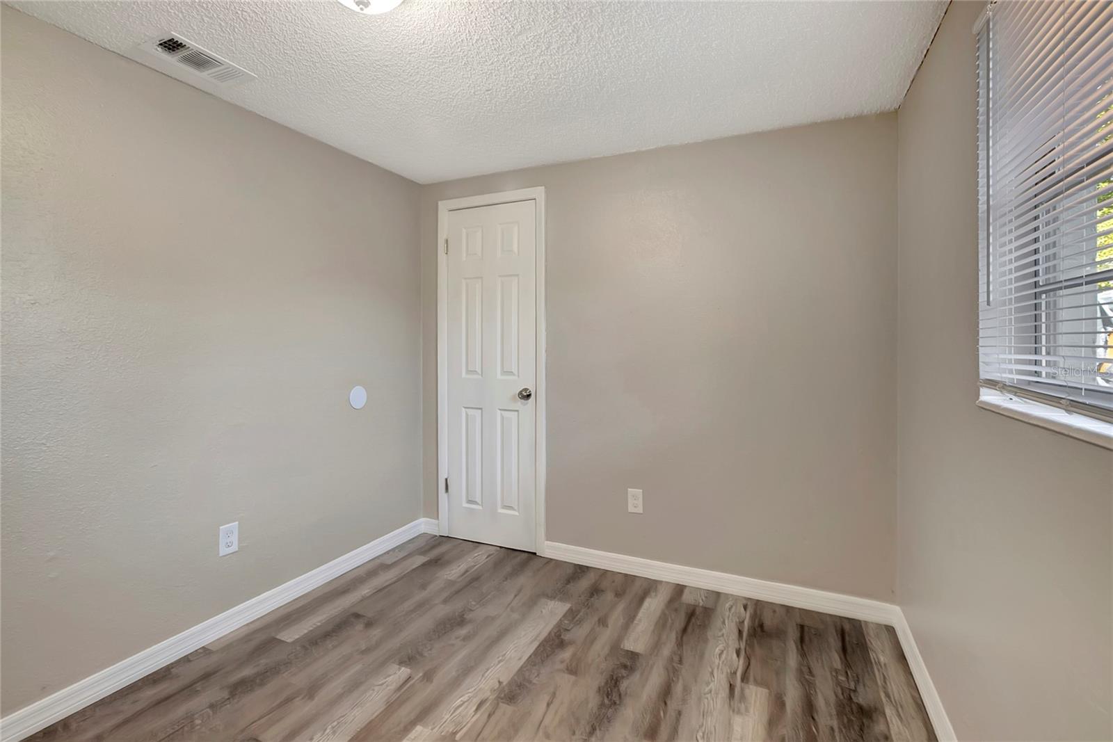 1714 E MAPLE AVE, TAMPA, FL, 33604