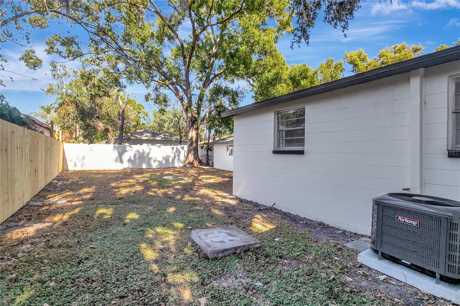 1714 E MAPLE AVE, TAMPA, FL, 33604