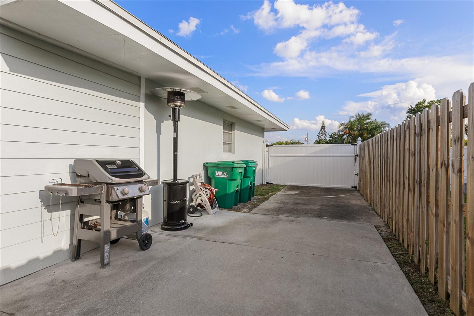 1114 SEMINOLE DR, SATELLITE BEACH, FL, 32937