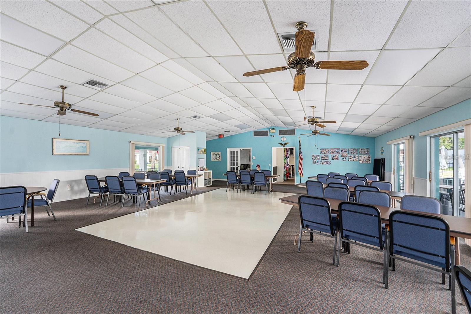 TB8444260 Property Photo