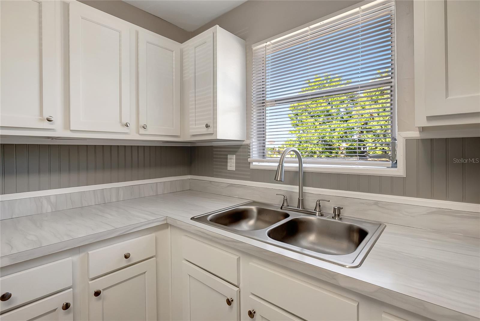 7902 ALLAMANDA AVE, TAMPA, FL, 33619