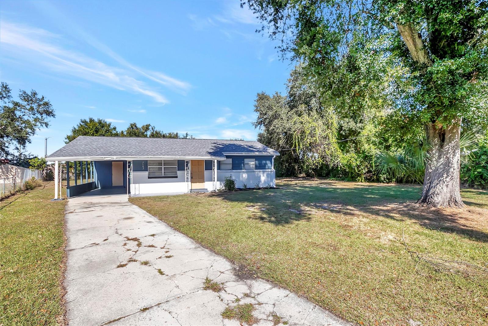 7902 ALLAMANDA AVE, TAMPA, FL, 33619