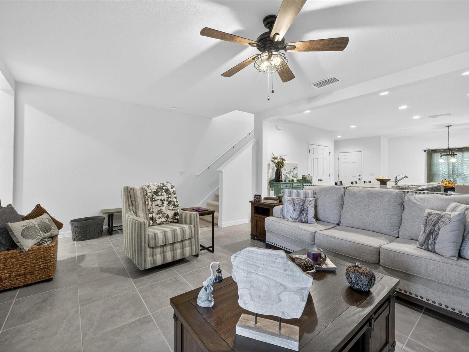 439 ANNABELLE WAY, DAVENPORT, FL, 33837