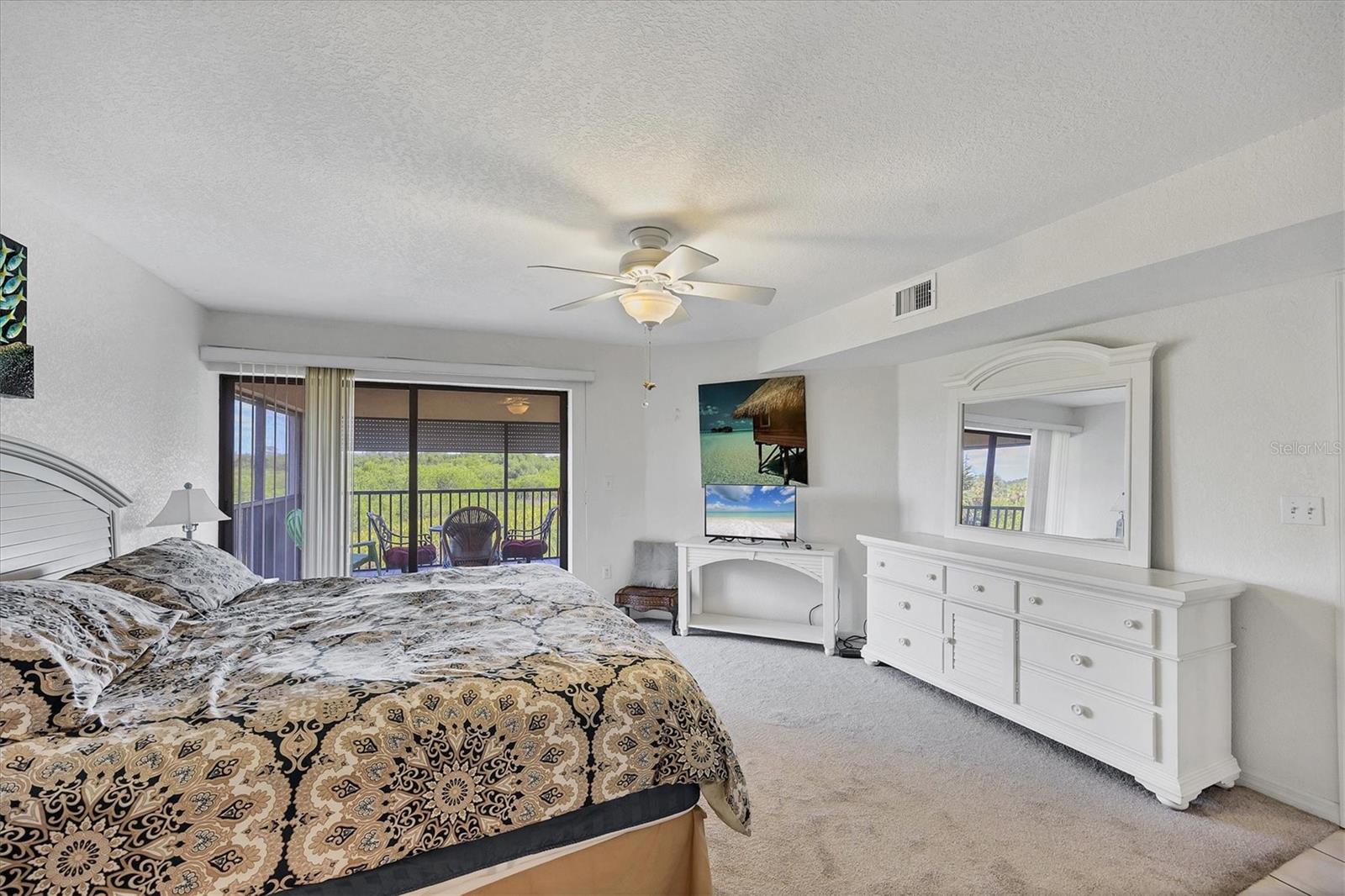 23465 HARBORVIEW RD #221, PUNTA GORDA, FL, 33980