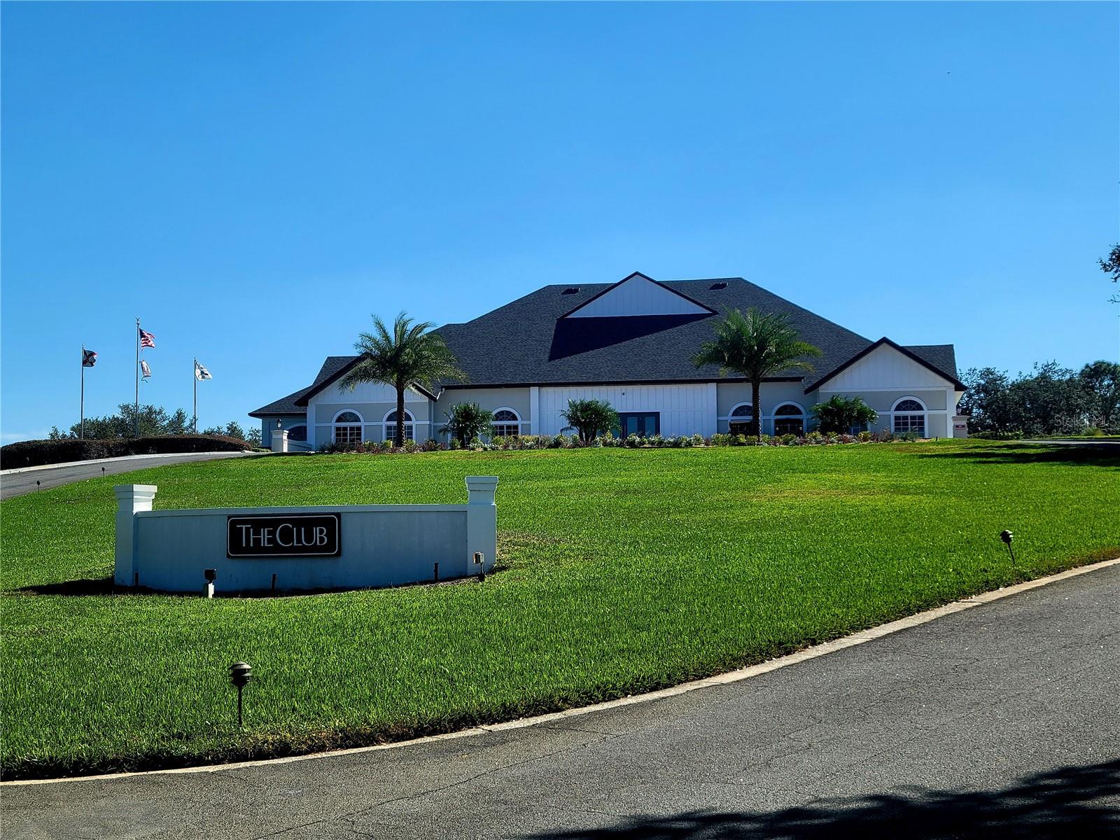 Glen Lakes Country Clubhouse