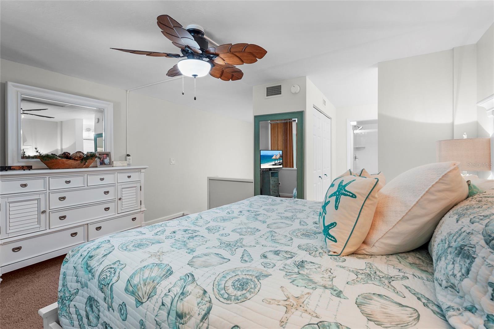 1007 GULF DR N #213, BRADENTON BEACH, FL, 34217