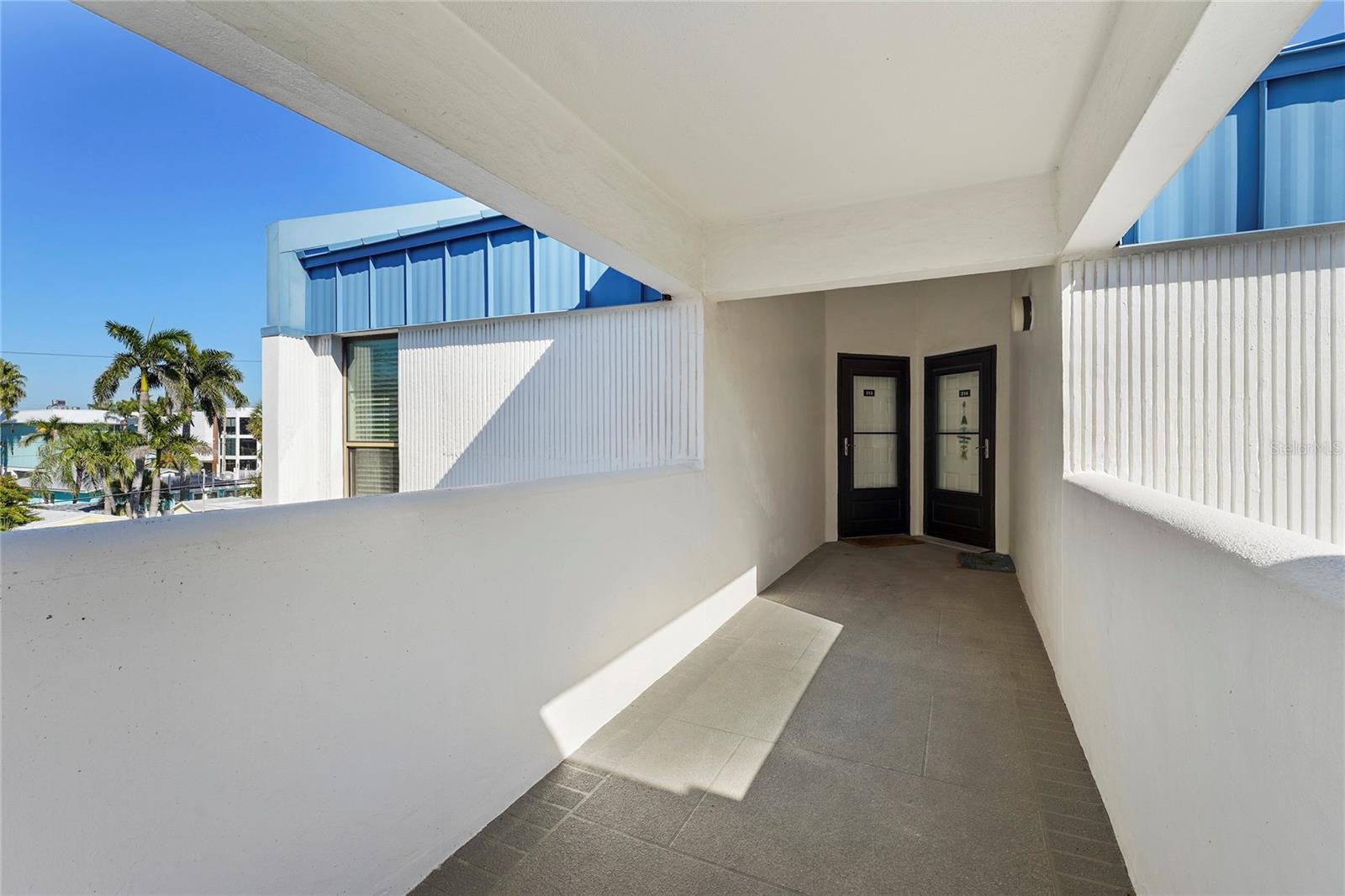 1007 GULF DR N #213, BRADENTON BEACH, FL, 34217