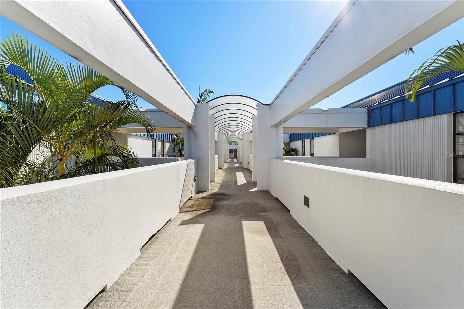 1007 GULF DR N #213, BRADENTON BEACH, FL, 34217