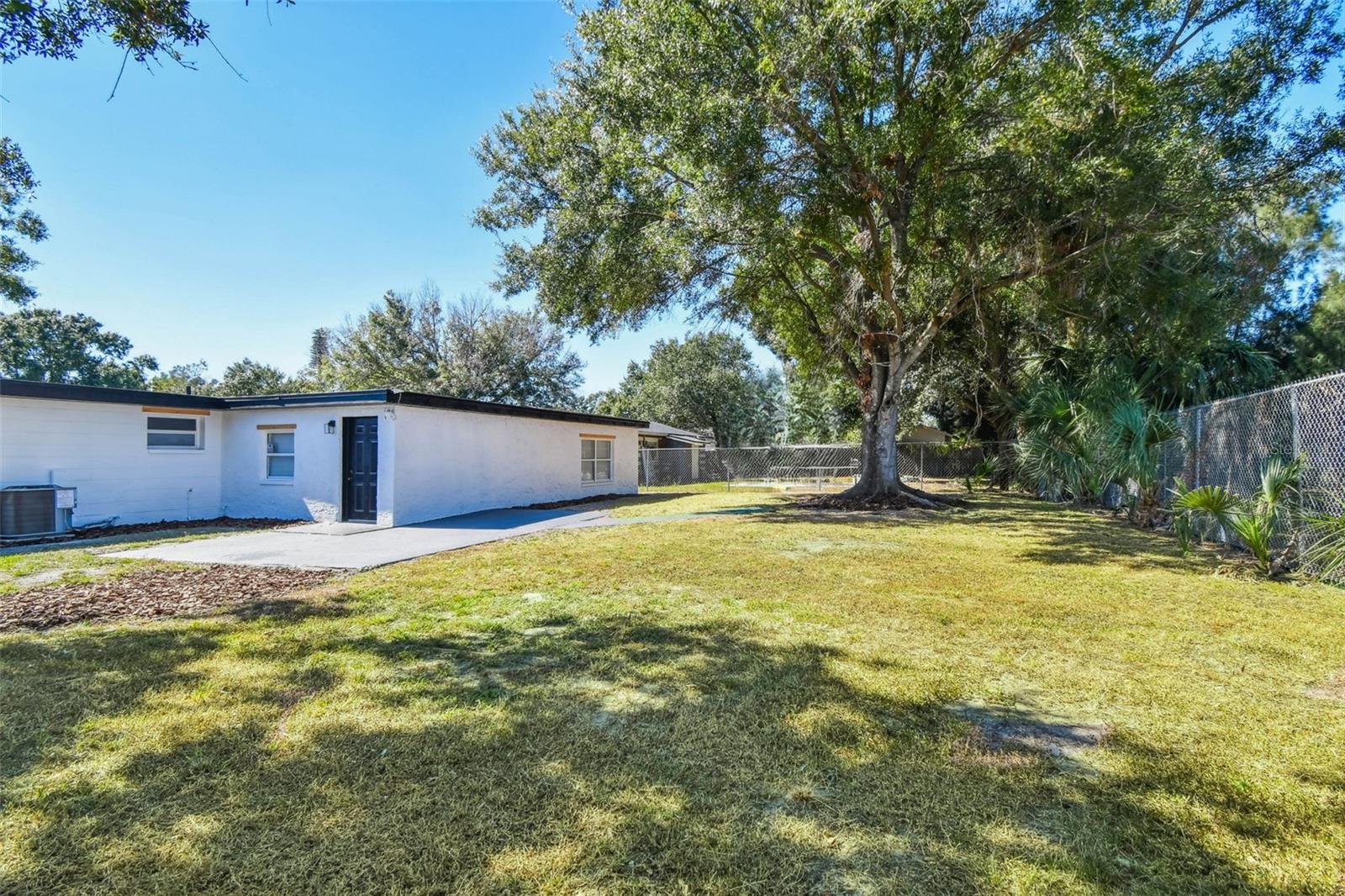 7918 ENDIVE AVE, TAMPA, FL, 33619