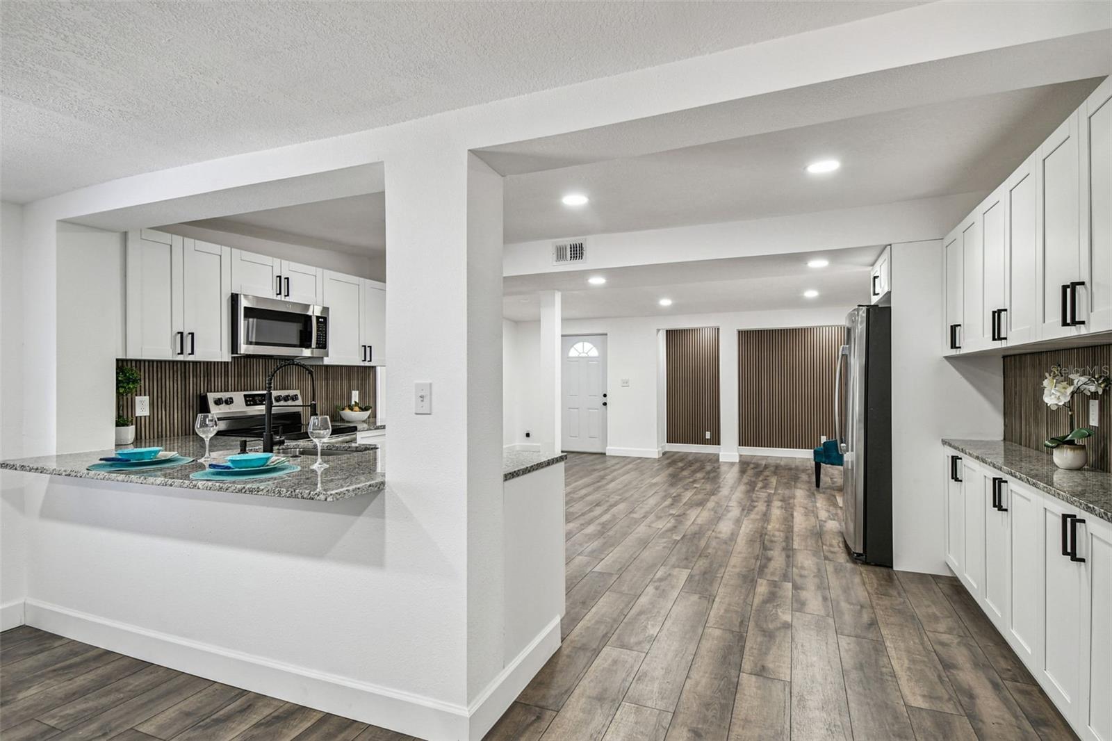 7918 ENDIVE AVE, TAMPA, FL, 33619