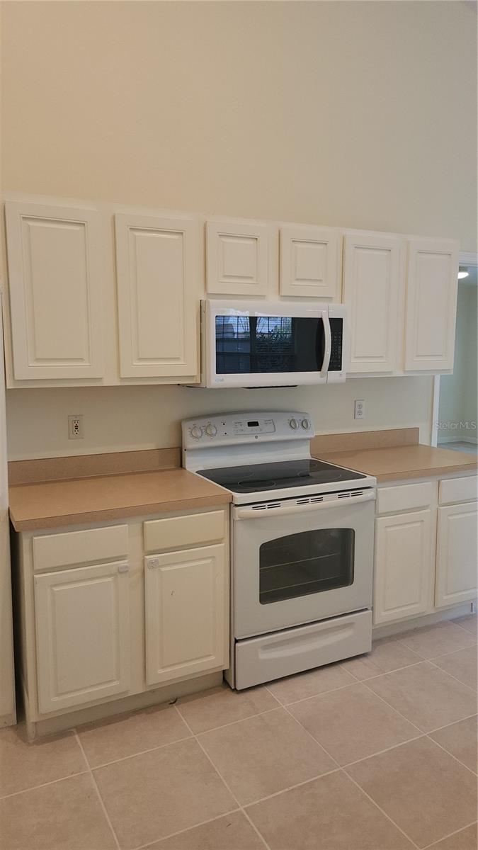 1292 N FAIRWAY DR, APOPKA, FL, 32712