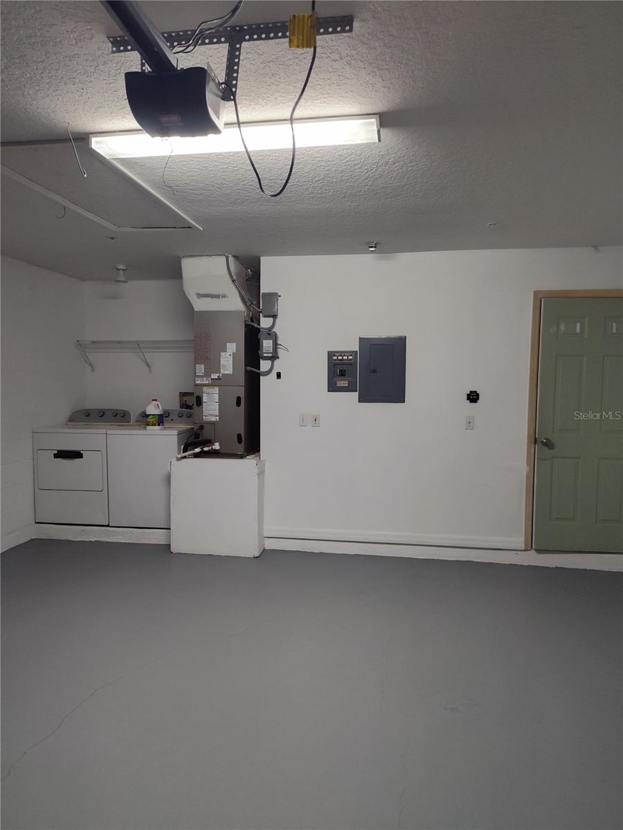 1292 N FAIRWAY DR, APOPKA, FL, 32712