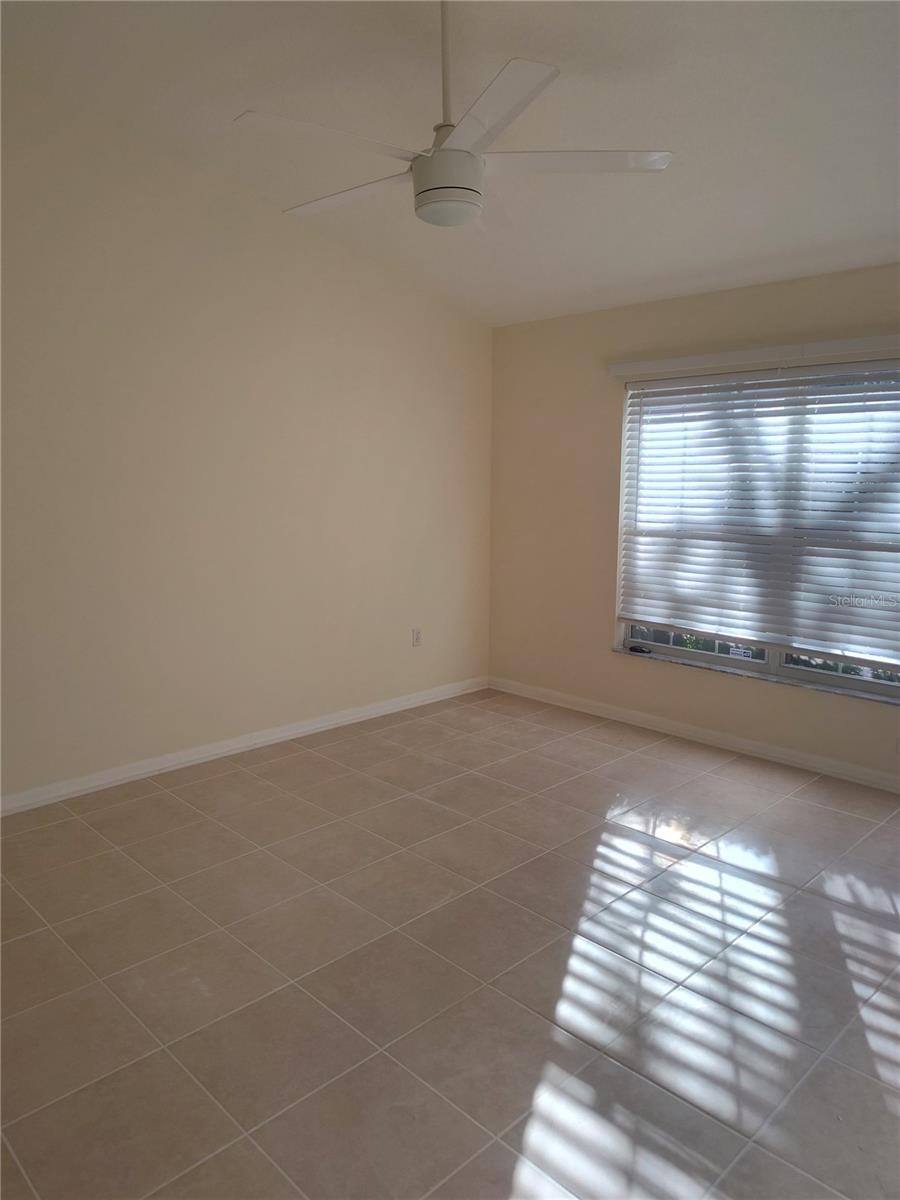 1292 N FAIRWAY DR, APOPKA, FL, 32712