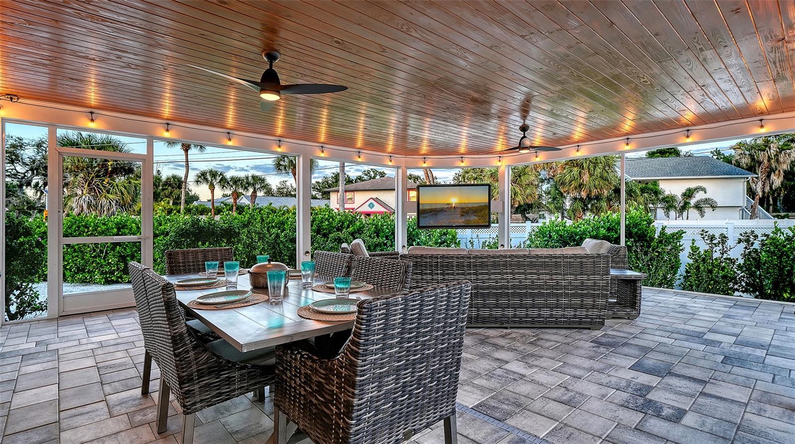 783 BIRDSONG LN, SARASOTA, FL, 34242