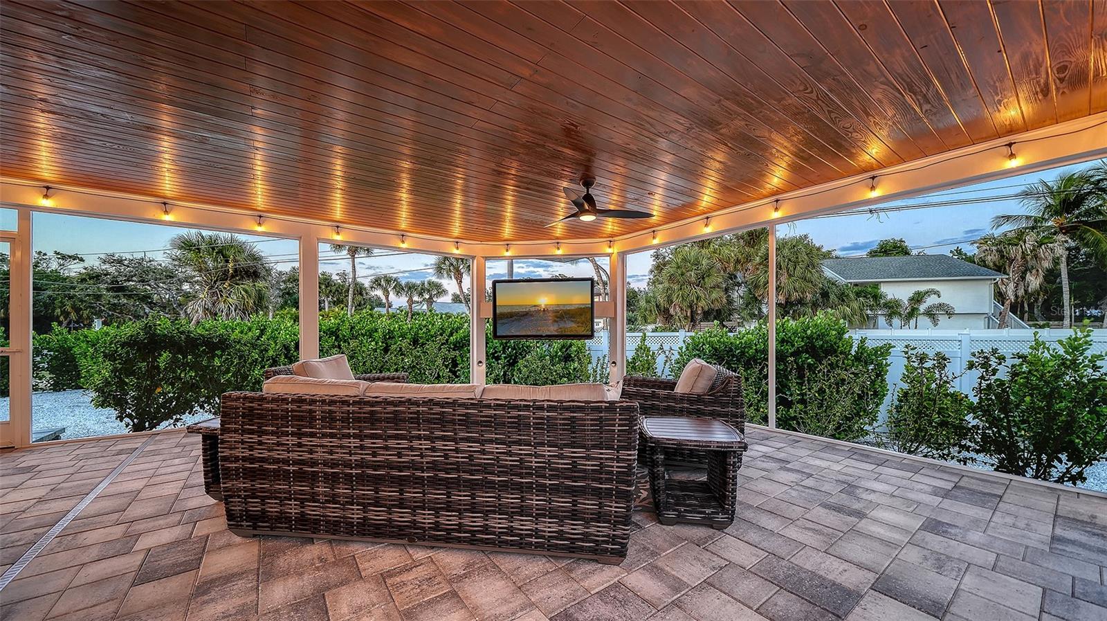 783 BIRDSONG LN, SARASOTA, FL, 34242