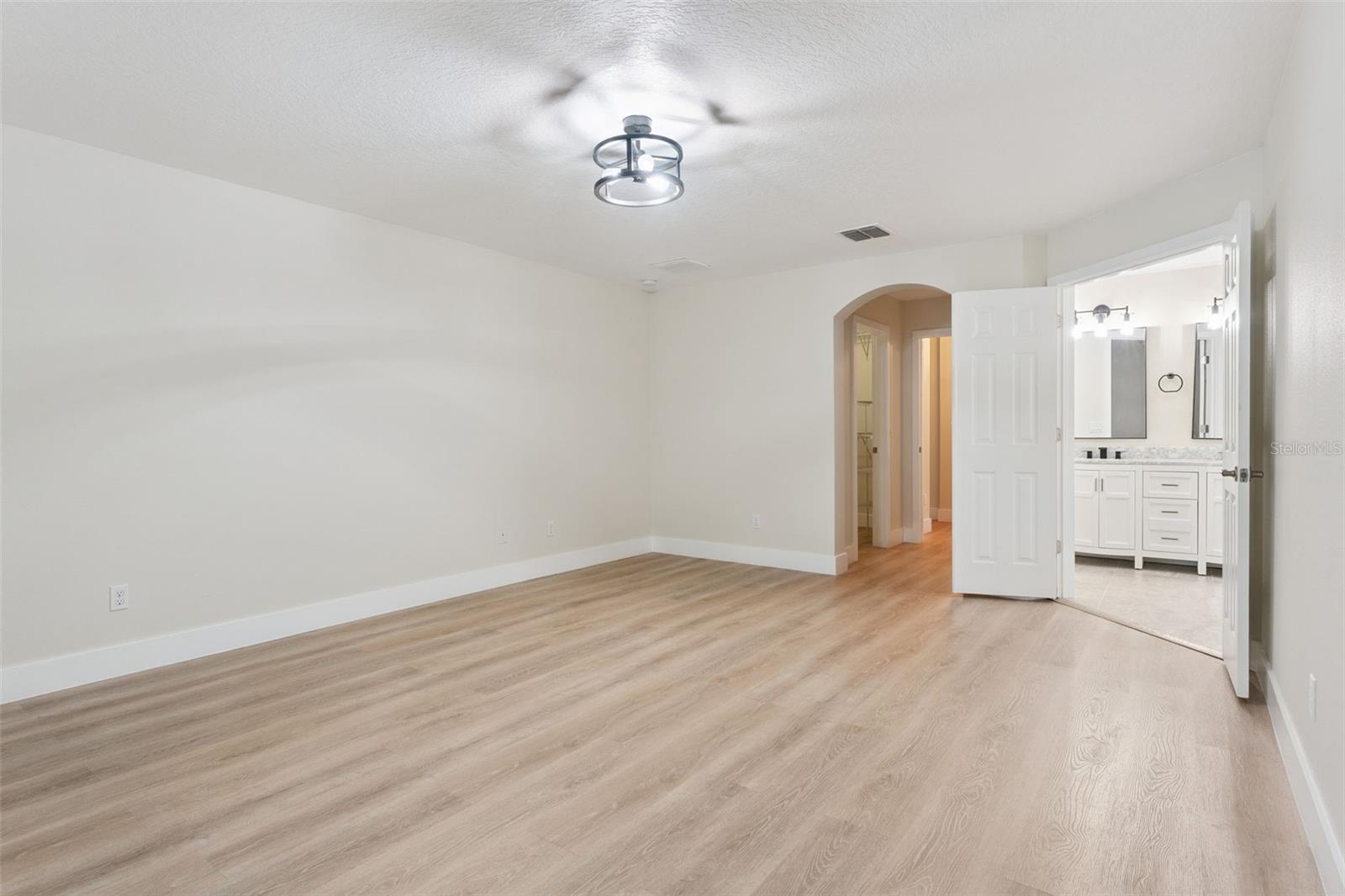 6615 HELMSLEY CIR, WINDERMERE, FL, 34786