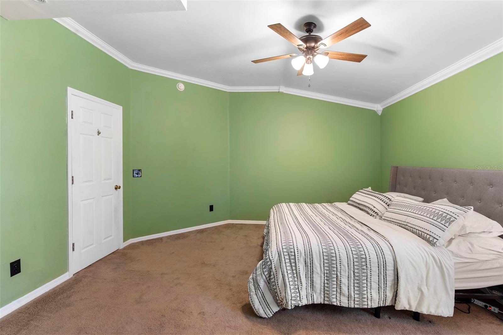 2482 E TIPTON DR, DELTONA, FL, 32738