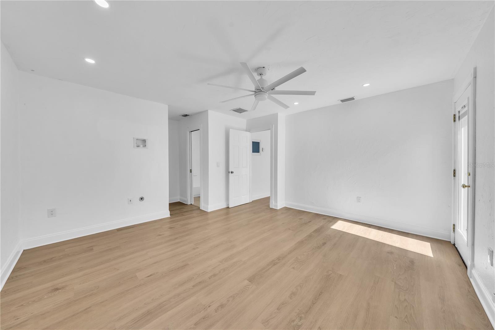 314 W FRANCES AVE, TAMPA, FL, 33602