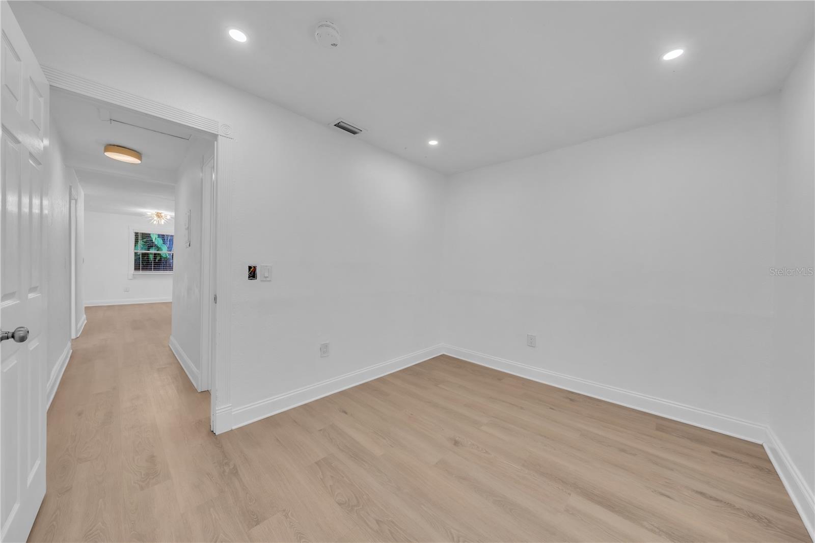 314 W FRANCES AVE, TAMPA, FL, 33602