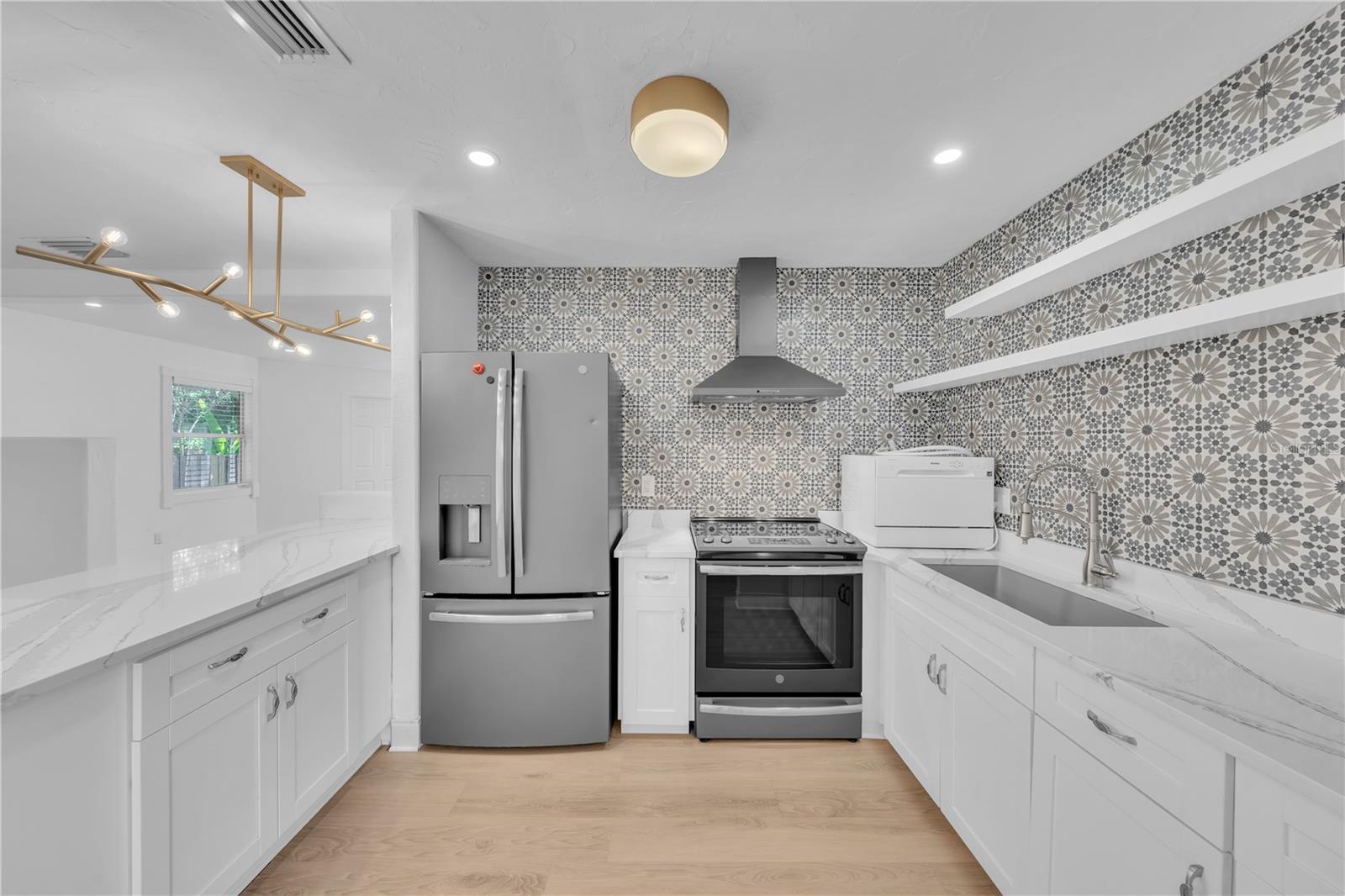 314 W FRANCES AVE, TAMPA, FL, 33602