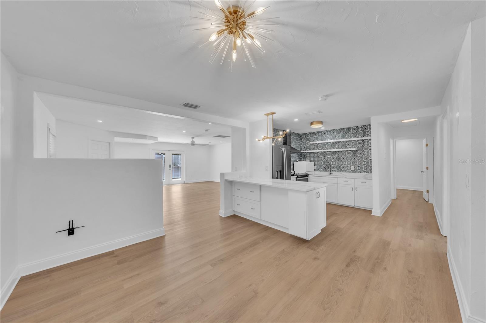 314 W FRANCES AVE, TAMPA, FL, 33602