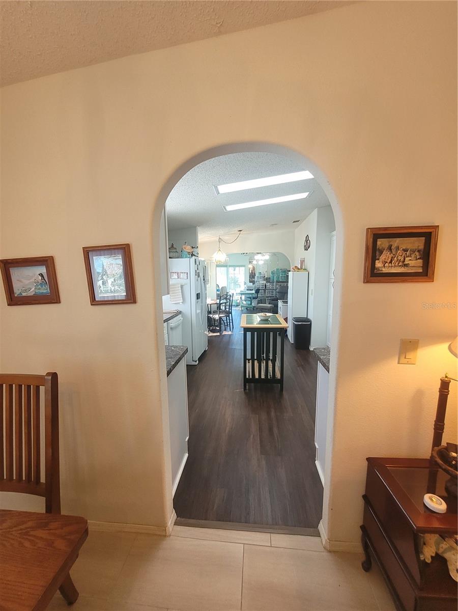 1537 BLUE LAKE DR, LAKELAND, FL, 33801