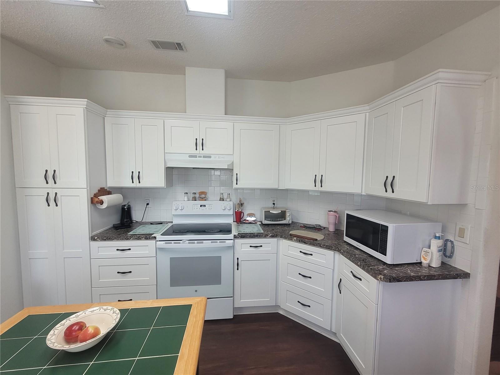 1537 BLUE LAKE DR, LAKELAND, FL, 33801