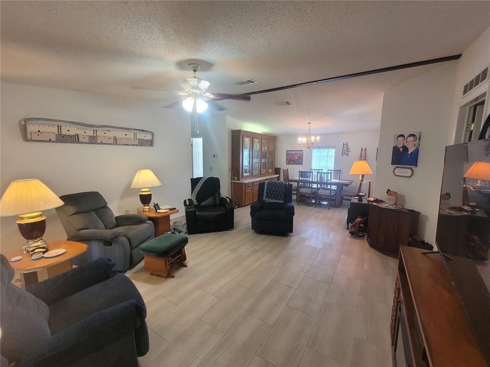 1537 BLUE LAKE DR, LAKELAND, FL, 33801