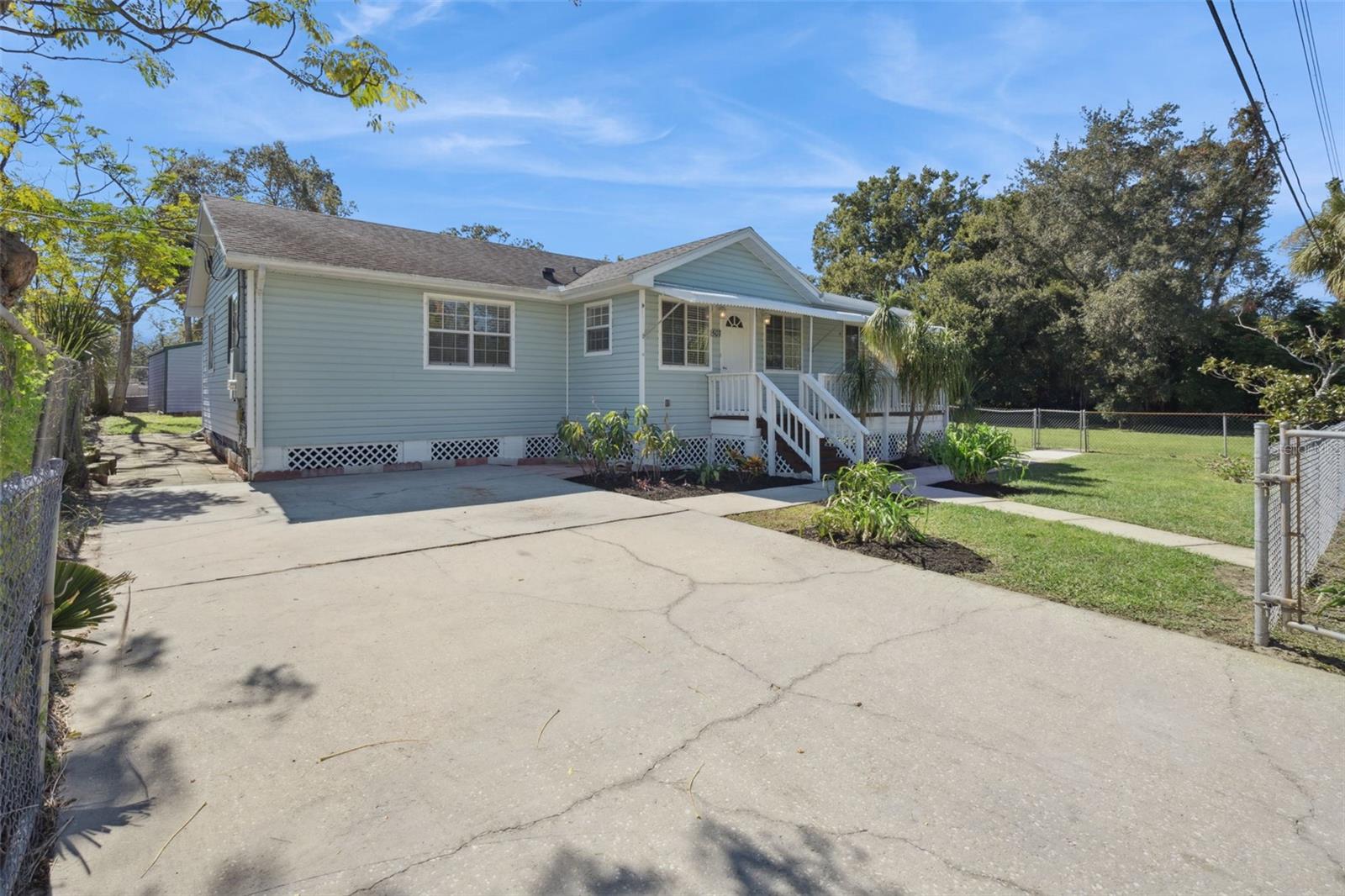 507 W OAKLAND AVE, OAKLAND, FL, 34760