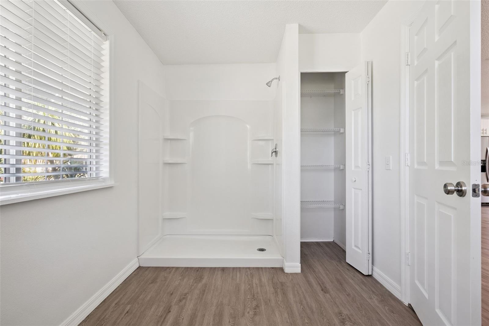 507 W OAKLAND AVE, OAKLAND, FL, 34760