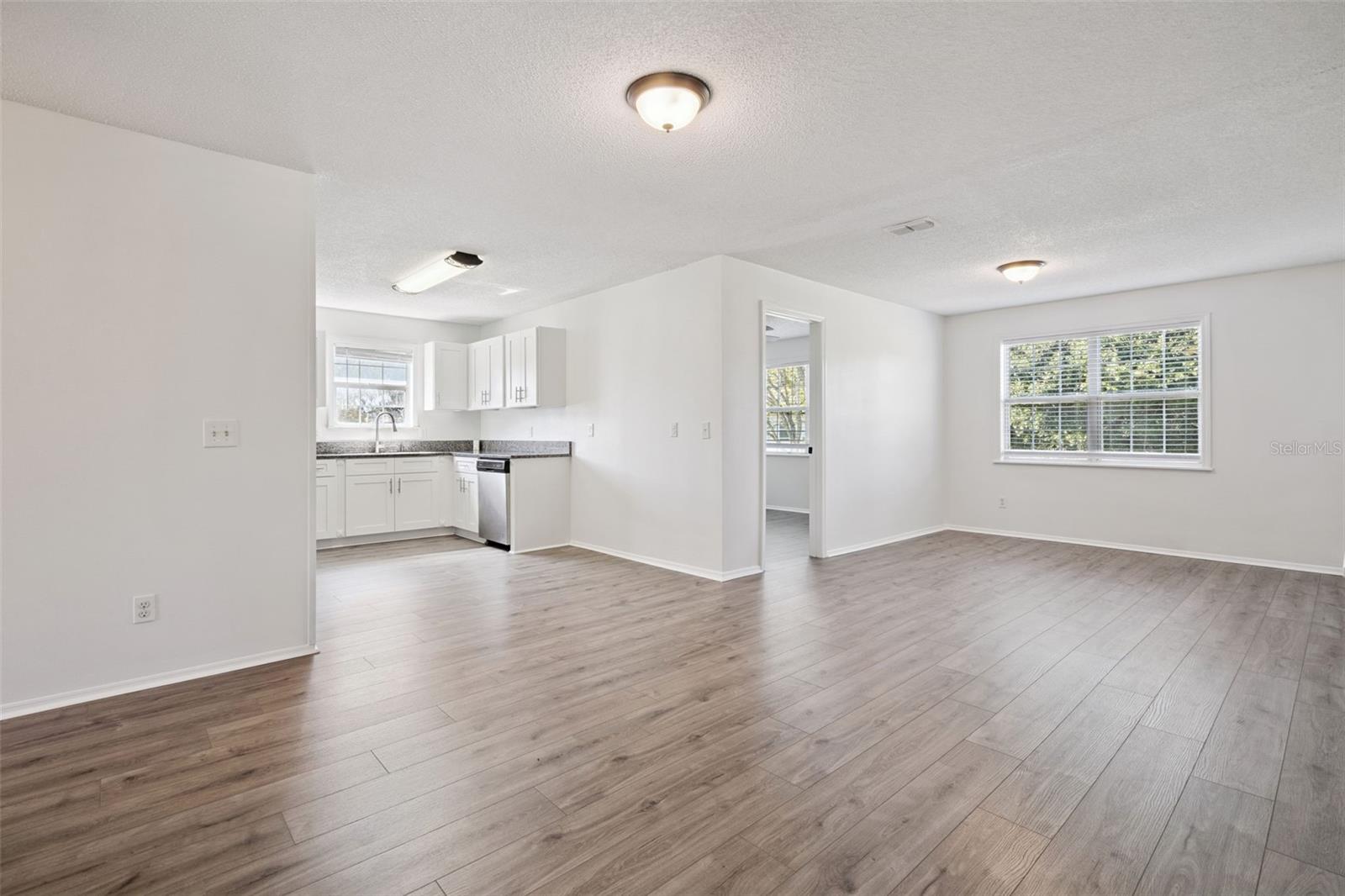 507 W OAKLAND AVE, OAKLAND, FL, 34760