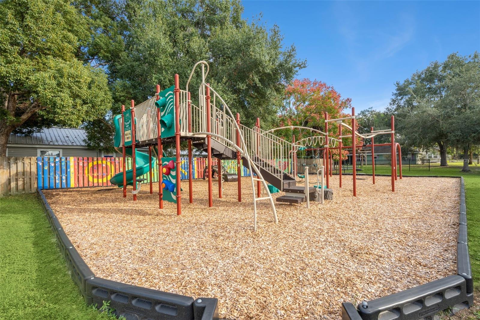 507 W OAKLAND AVE, OAKLAND, FL, 34760