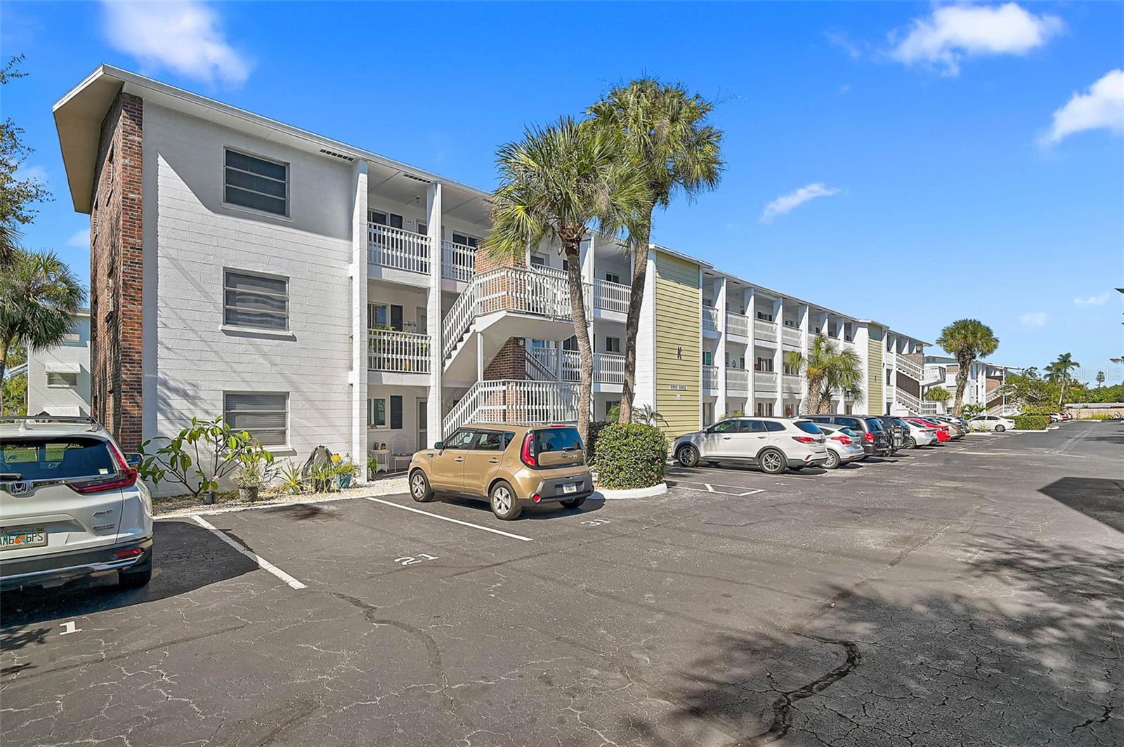 A4670807 Property Photo