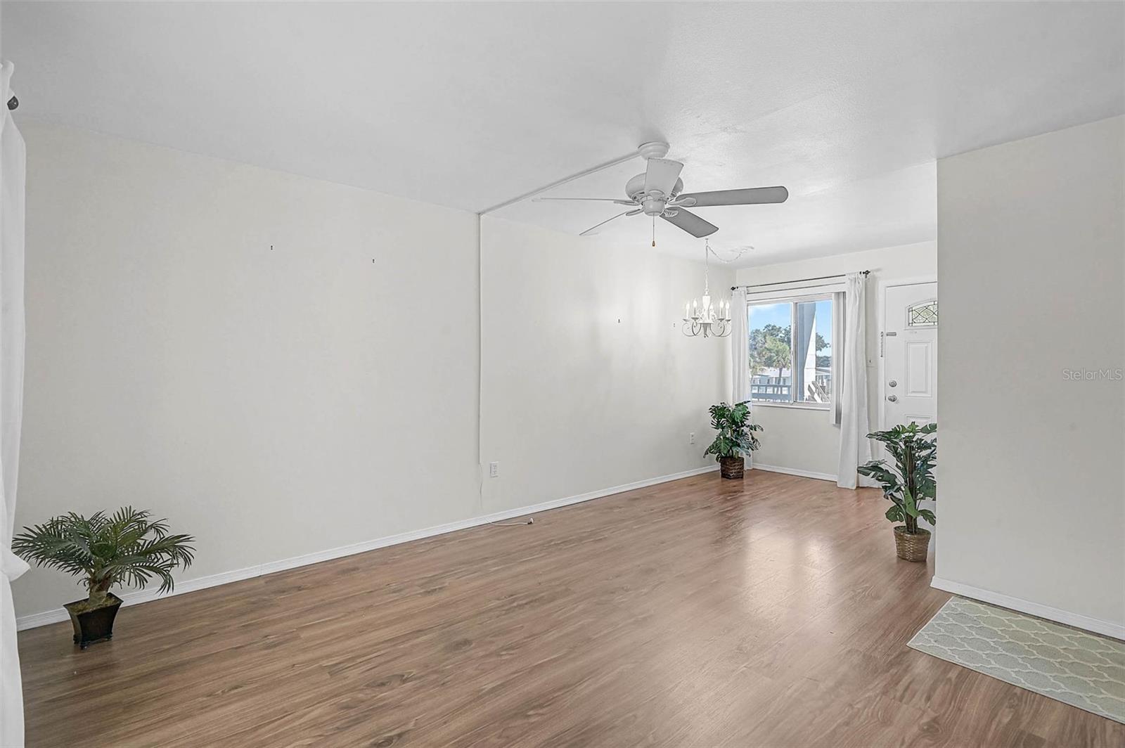 A4670807 Property Photo