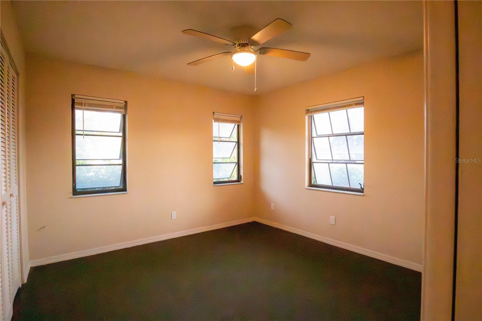 128 BEDFORD DR NE, PORT CHARLOTTE, FL, 33952