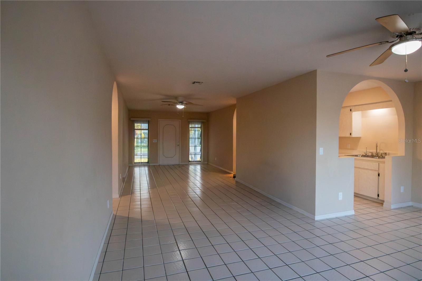 128 BEDFORD DR NE, PORT CHARLOTTE, FL, 33952