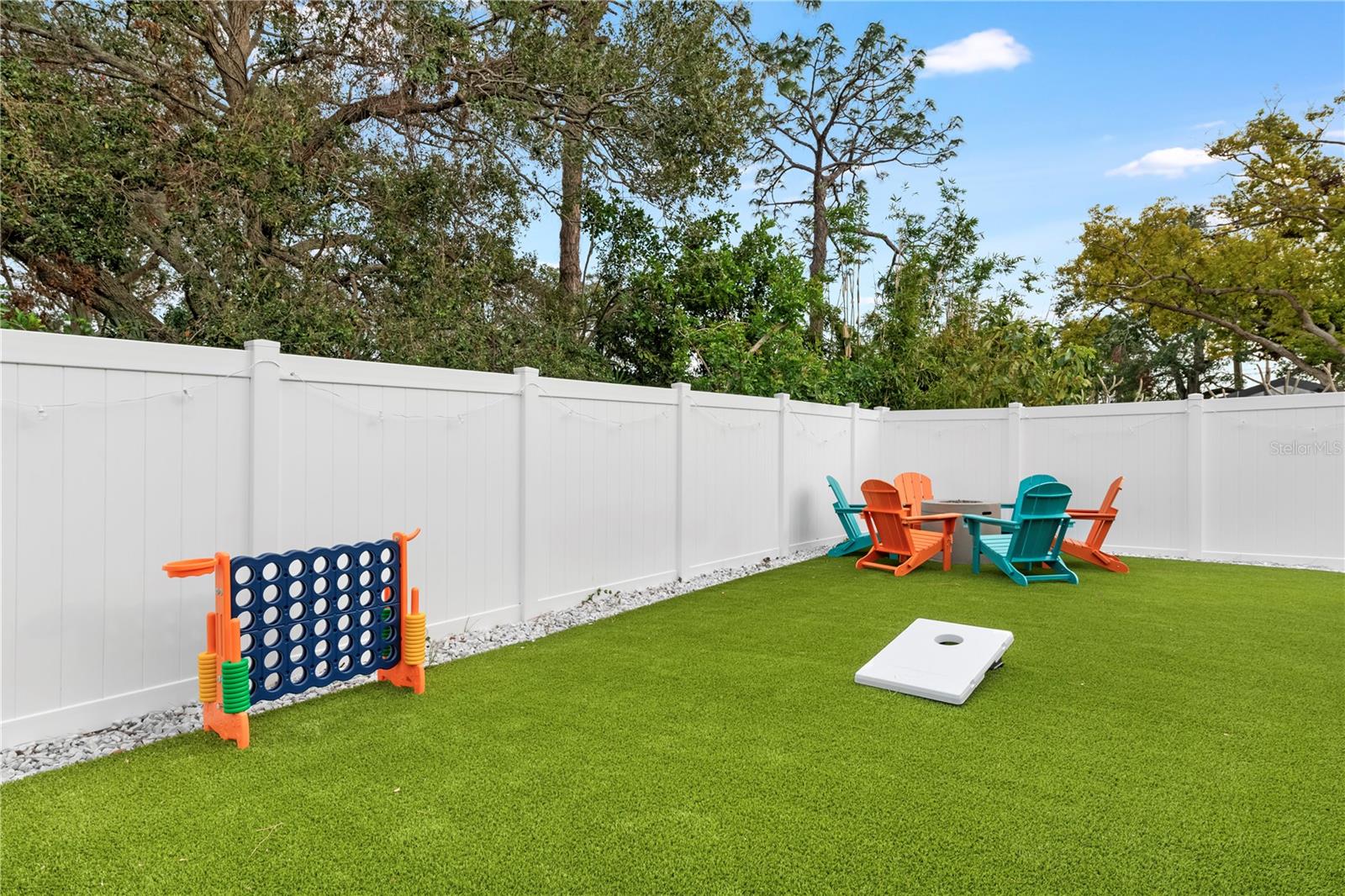 8693 PINETREE DR E, SEMINOLE, FL, 33772