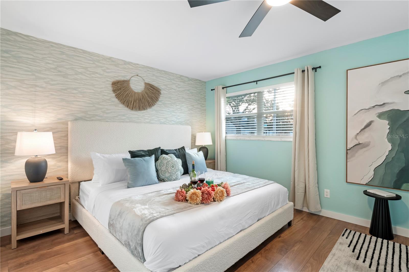 8693 PINETREE DR E, SEMINOLE, FL, 33772