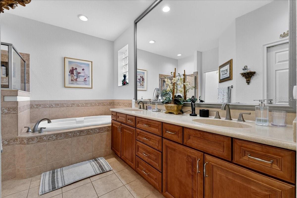 360 MOTORCOACH DR S, POLK CITY, FL, 33868