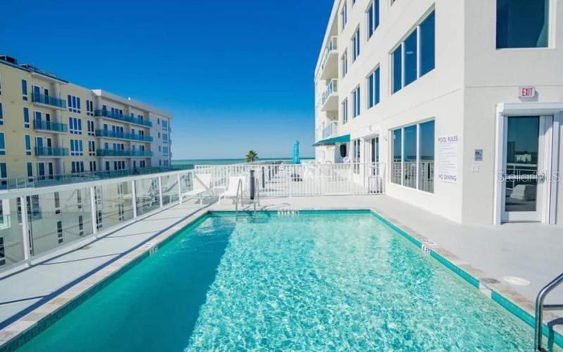 24 AVALON ST #305, CLEARWATER BEACH, FL, 33767