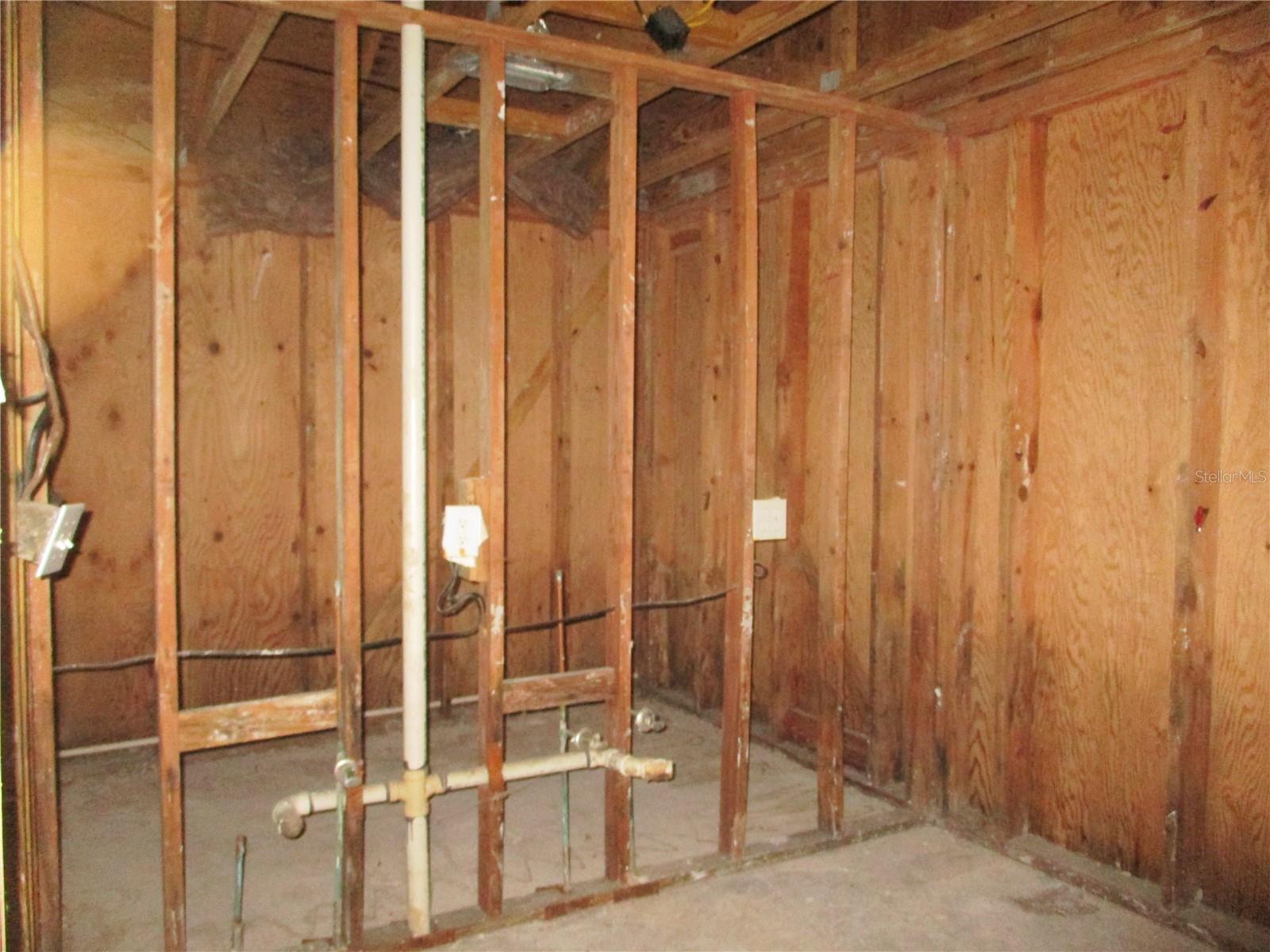 GC535205 Property Photo