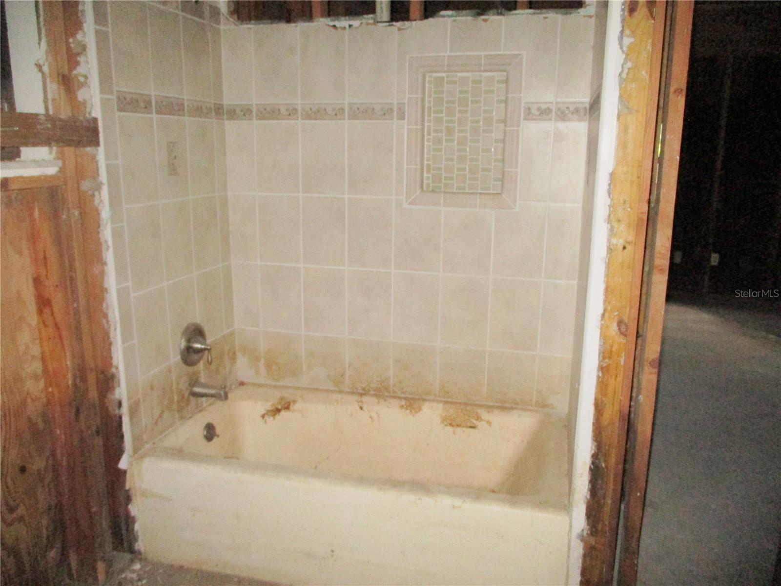 GC535205 Property Photo