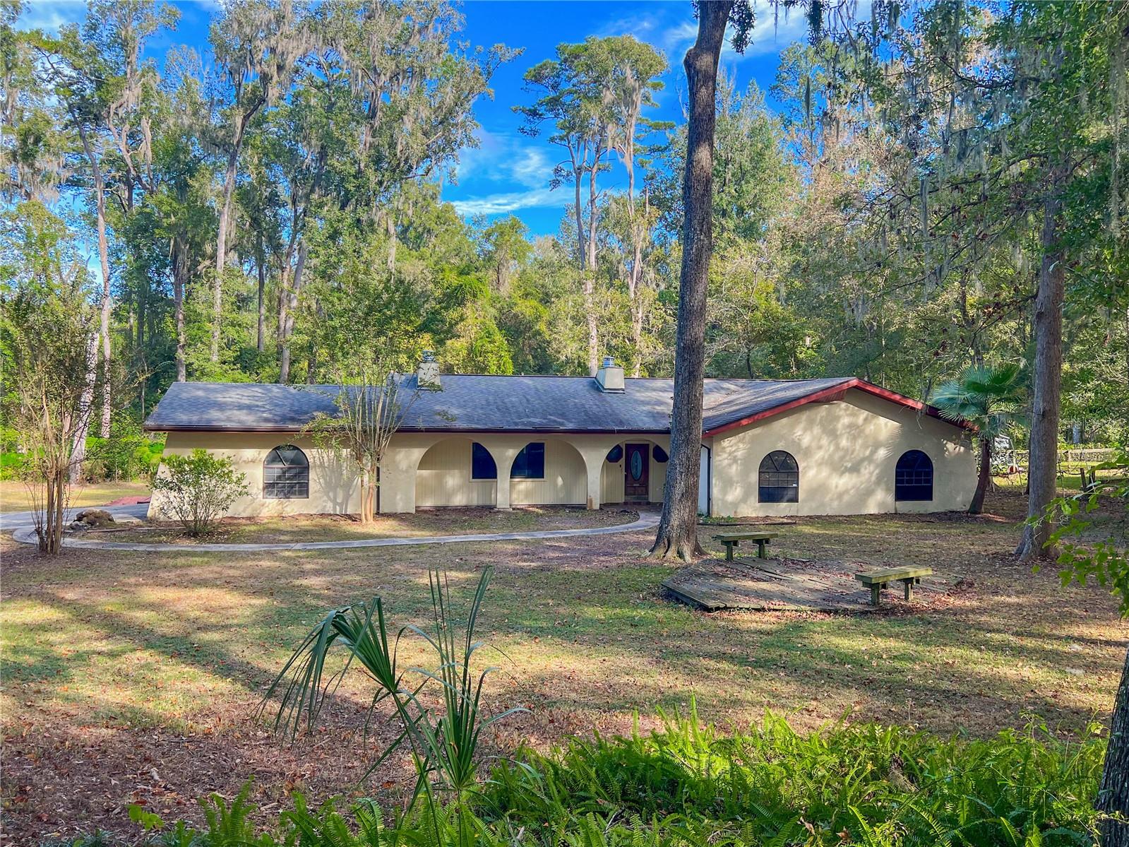 GC535205 Property Photo